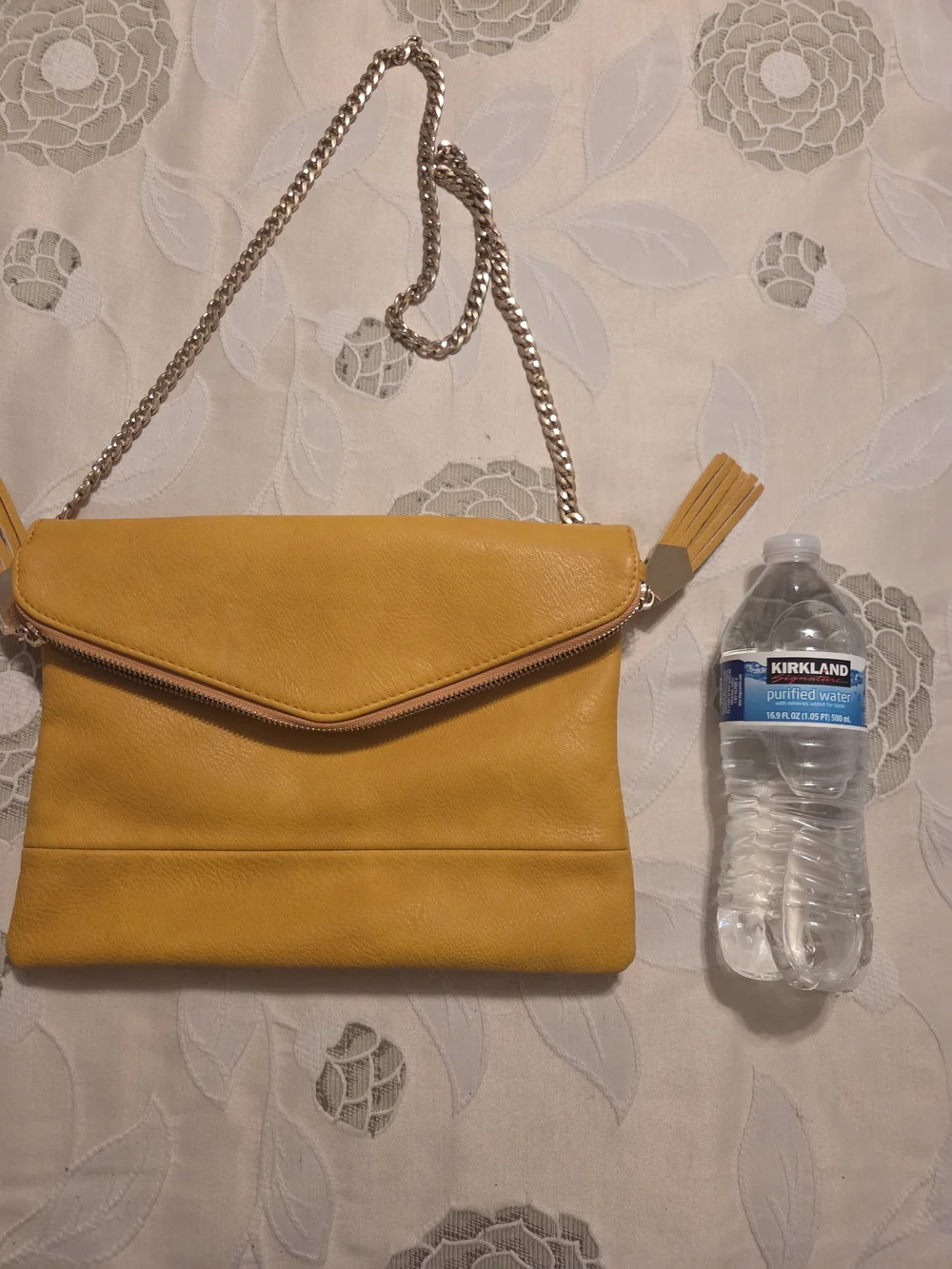Urban Expressions Yellow Chain Strap Crossbody Bag - Women's Shoulder Purse - Picture 3 of 9